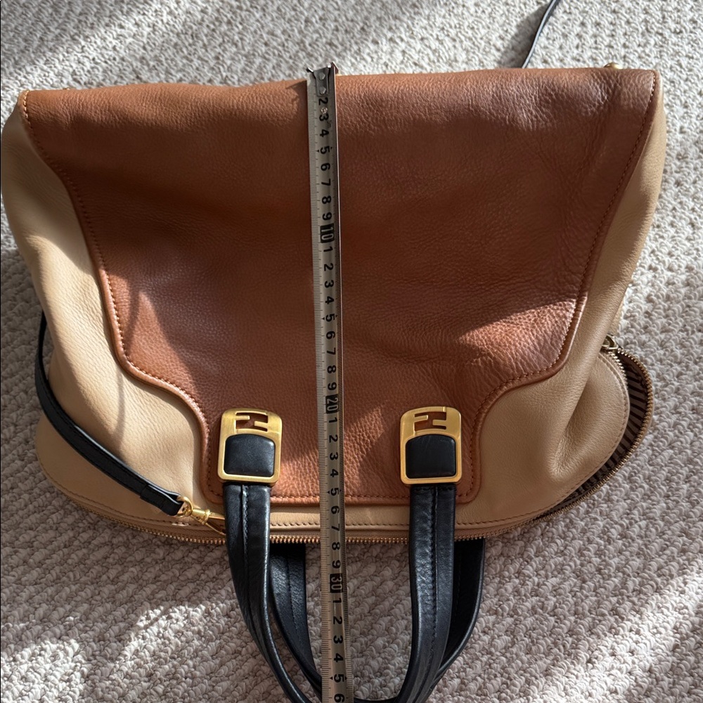 Fendi - Picture 9 of 11